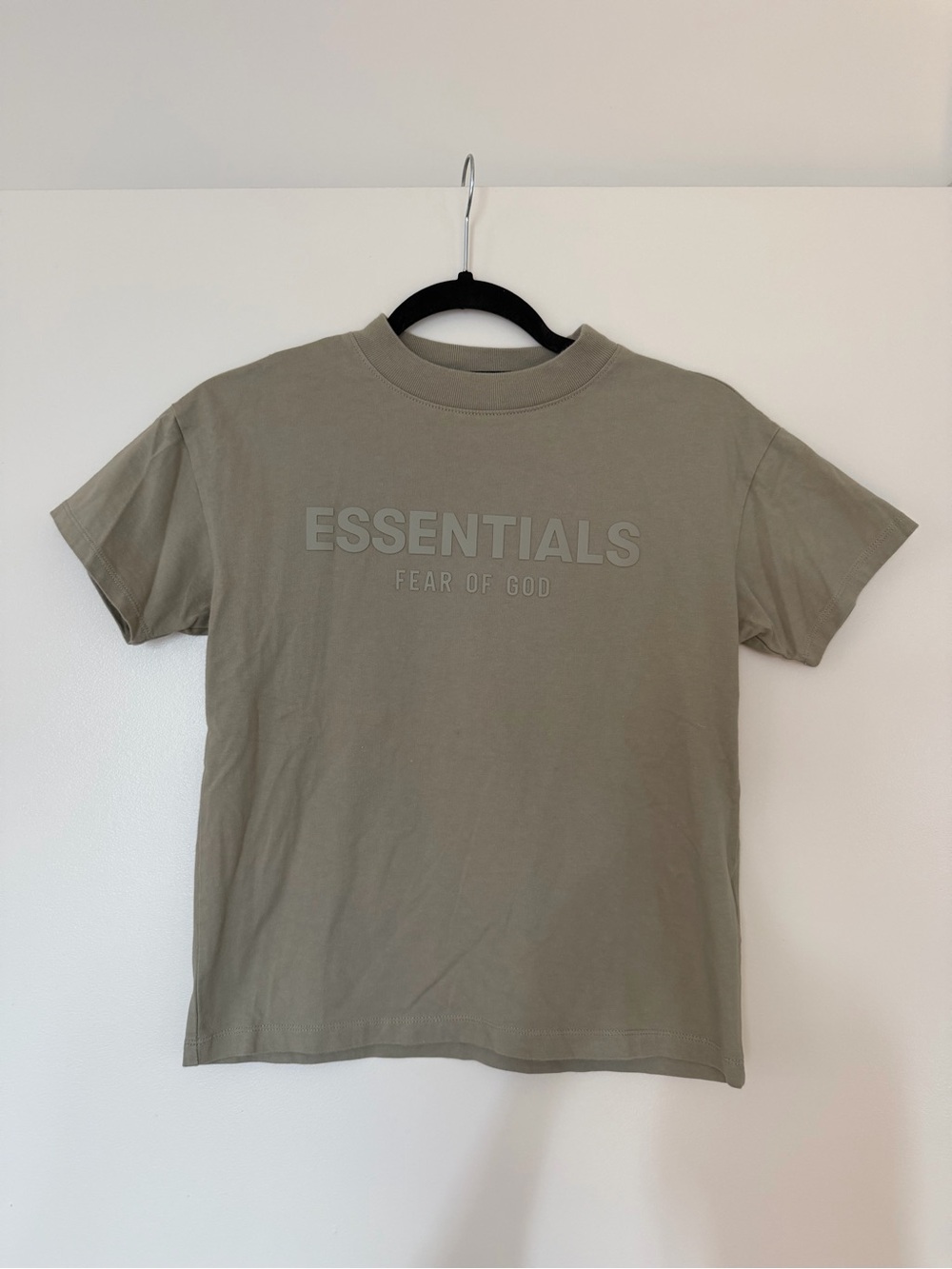 Fear of God ESSENTIALS Short Sleeve Logo Tee - Olive Green